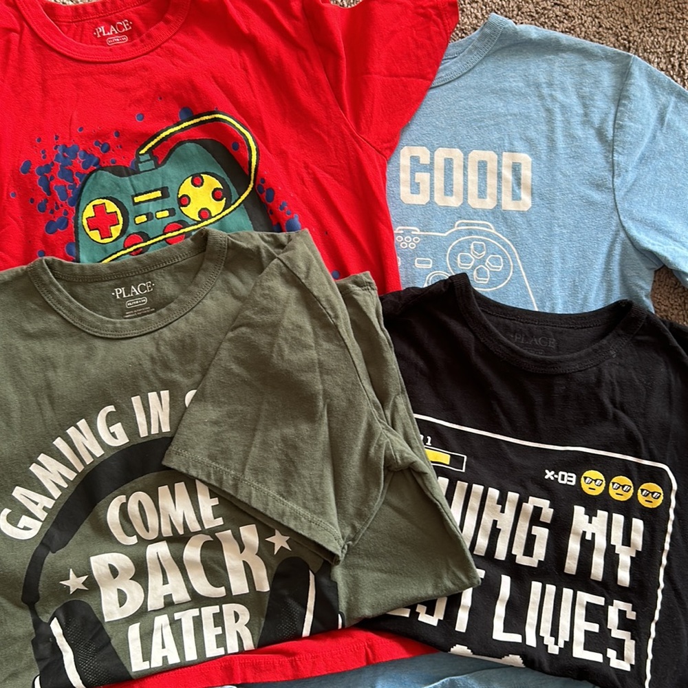 Children’s place tees 3 xl and 1 large